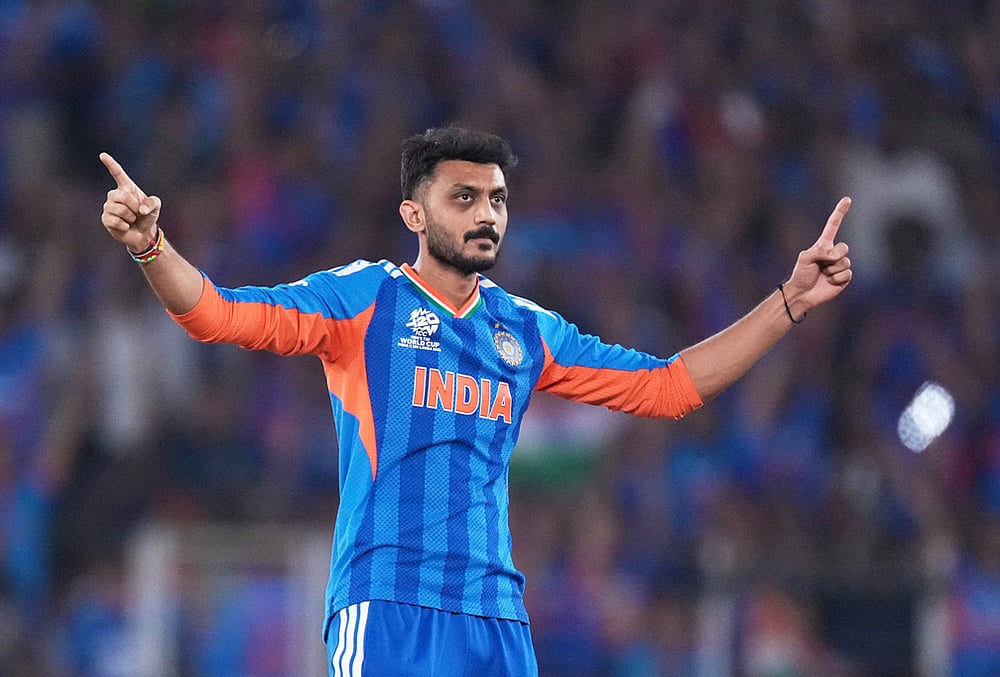 India vs New Zealand T20 World Cup Cricket final-Axar Patel