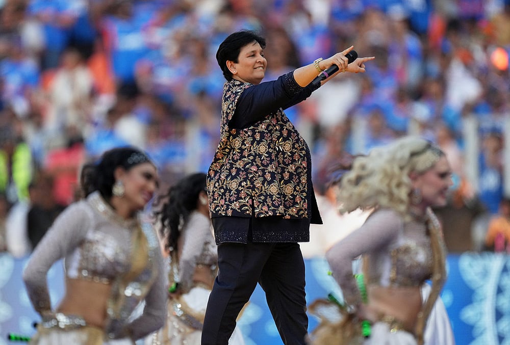 India vs New Zealand T20 World Cup Cricket final-Indian singer Falguni Pathak