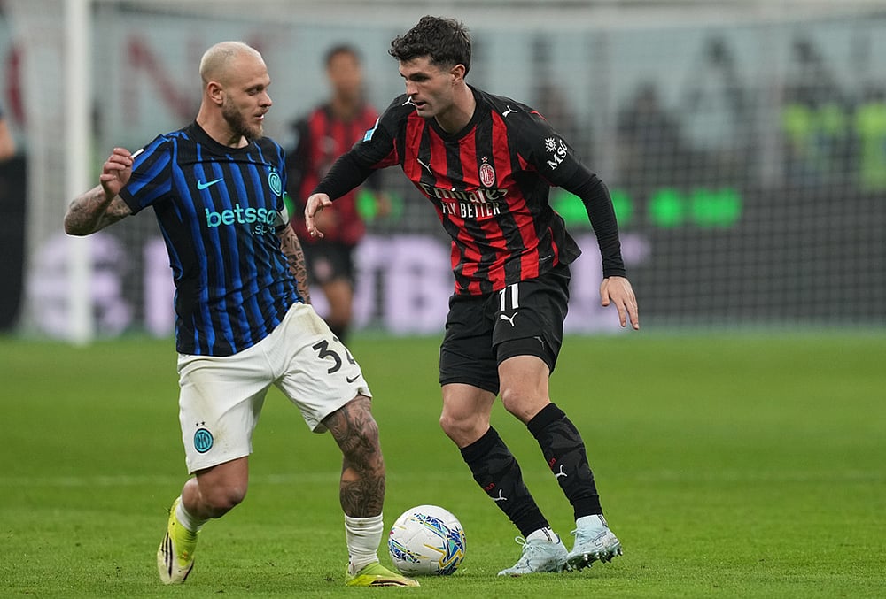 AC Milan vs Inter Milan serie a soccer-Federico Dimarco