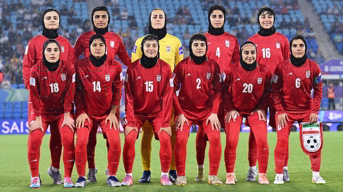 Iran players pose for a team photo ahead of the Women's Asian Cup soccer match between Iran and the Philippines in Robina, Australia, Sunday, March 8, 2026.  - | Photo: AP/DAVE HUNT