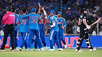 | Photo: AP/Ajit Solanki : India's players celebrate the wicket of New Zealand's Tim Seifert, right, during the T20 World Cup cricket final match between India and New Zealand in Ahmedabad.