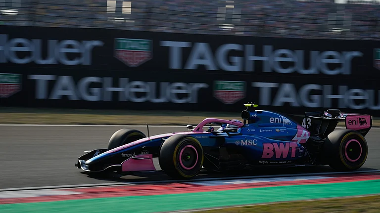 Alpine driver Franco Colapinto of Argentina steers his car during the sprint qualifying ahead of the Chinese Formula One Grand Prix race in Shanghai, China, Friday, March 13, 2026. - | Photo: AP/Vincent Thian