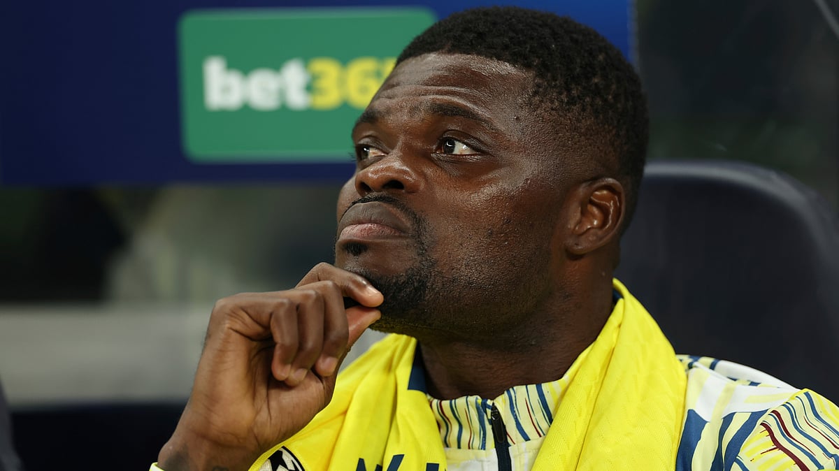 Villarreal's Thomas Partey sits on the bench during the Champions League soccer match between Tottenham and Villarreal in London, Tuesday, Sept. 16, 2025.  - | Photo: AP/Ian Walton
