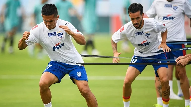 Sunil Chhetri and the rest of the Bengaluru FC squad trains ahead of its Indian Super League face-off with Mohun Bagan. - Photo: Indian Super League