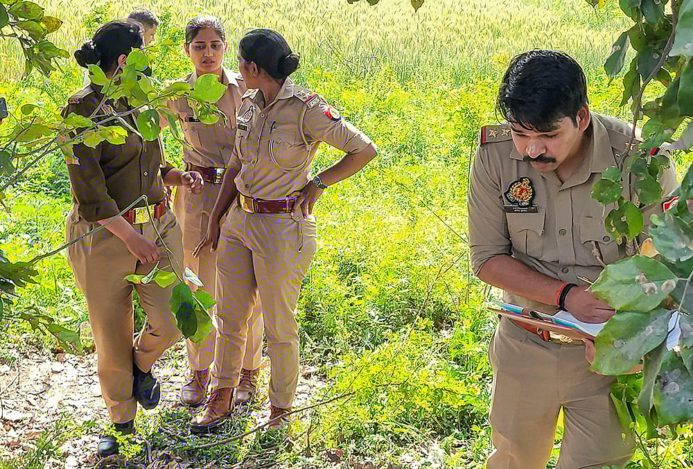 3 found dead in Bulandshahr