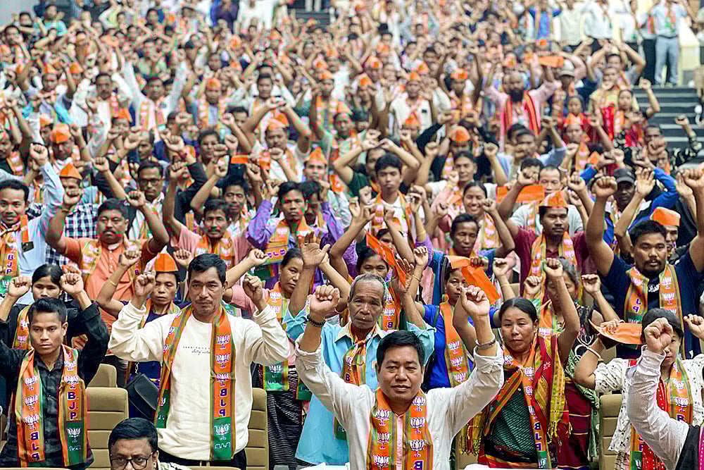 Manik Saha welcomes new BJP members