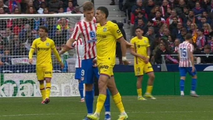 Atletico Madrid vs Getafe La Liga 2025-26 Abdel Abqar Sent Off Alexander Sorloth video