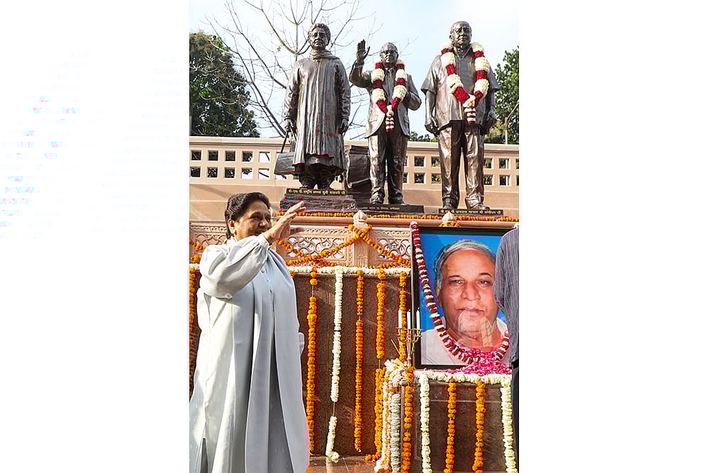 Mayawati pays tributes to Kanshi Ram