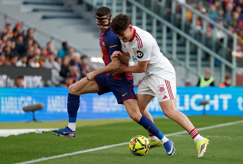 Barcelona vs Sevilla La Liga soccer match-Robert Lewandowski