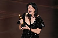 Oscars 2026: Cassandra Kulukundis Wins Inaugural Casting Award, For One Battle After Another
AP Photo/Chris Pizzello : Cassandra Kulukundis accepts the award for casting for One Battle After Another