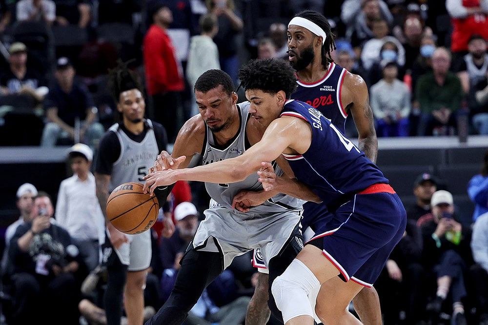 Basketball: San Antonio Spurs vs Los Angeles Clippers