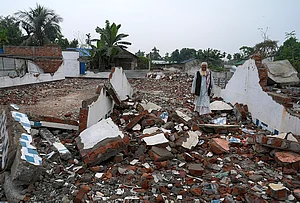 | Photo: Suresh K Pandey : Bilayat Hussain, 55, Moilapather