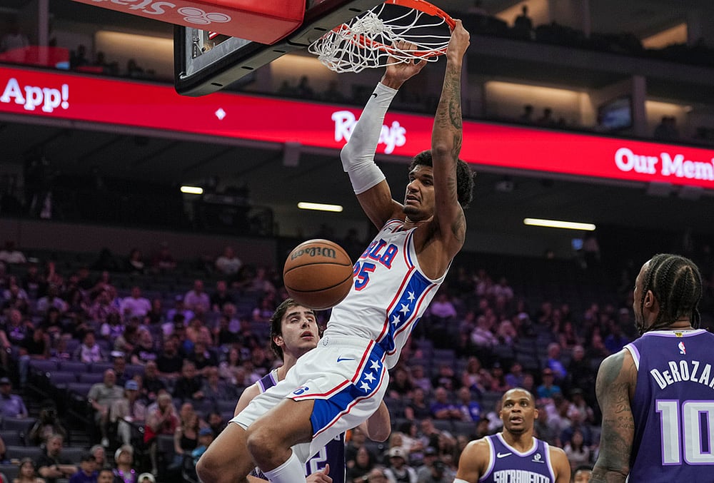 Sacramento Kings Vs Philadelphia 76ers NBA Basketball game-Dominick Barlow