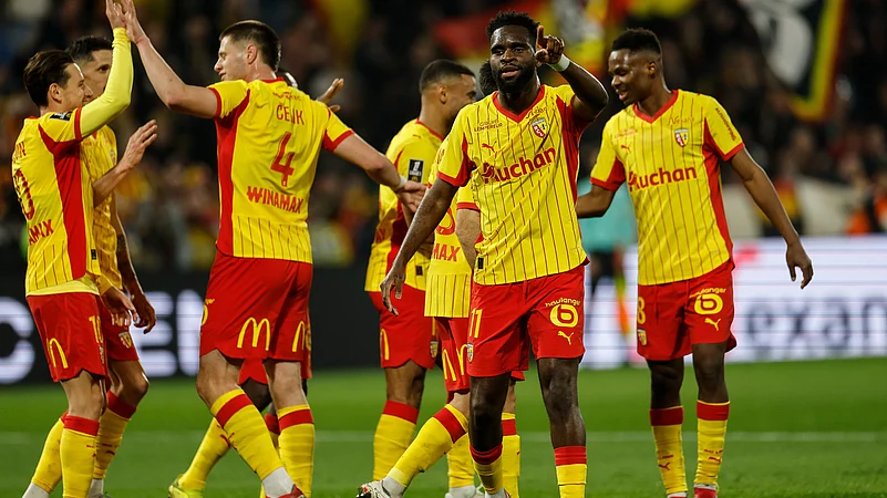 Lens vs Angers match report Ligue 1 2025-26 matchday 27