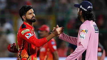 | Photo: AP/Surjeet Yadav