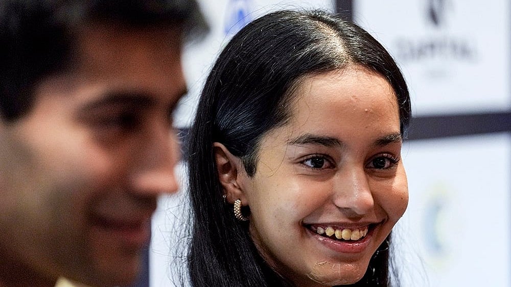 Squash players Anahat Singh, right, and Ramit Tandon address a press conference ahead of the 'JSW Indian Open 2026 squash tournament', in Mumbai, Maharashtra. - | Photo: PTI/Kunal Patil