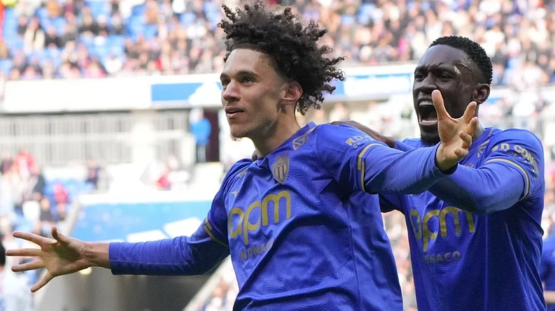 Ligue 1 2025-26 matchday 27 Sunday roundup Lyon Monaco Marseille Lille