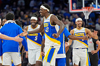 | Photo: AP/John Raoux : Indiana Pacers forward Pascal Siakam (43) celebrates with teammates including forward Jarace Walker (5) and guard Andrew Nembhard, right, after defeating the Orlando Magic in an NBA basketball game in Orlando, Fla.