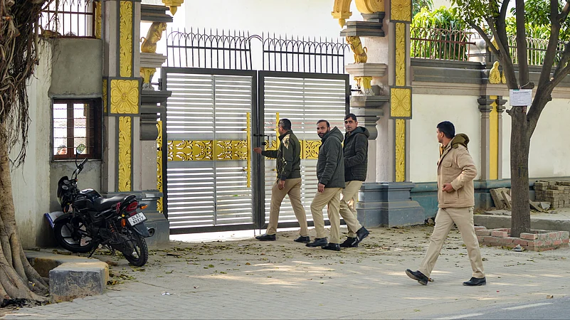 Bomb Threat To Delhi Assembly
