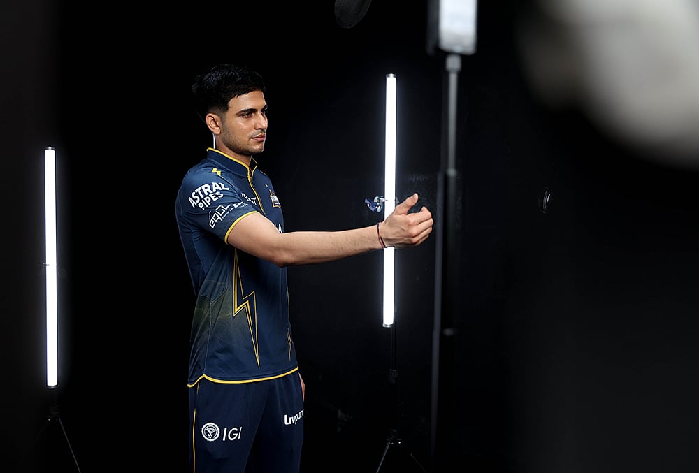 ipl captains photoshoot 2026-Shubman Gill, 
