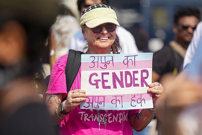 Parliament Passes Amendment to Transgender Rights Act