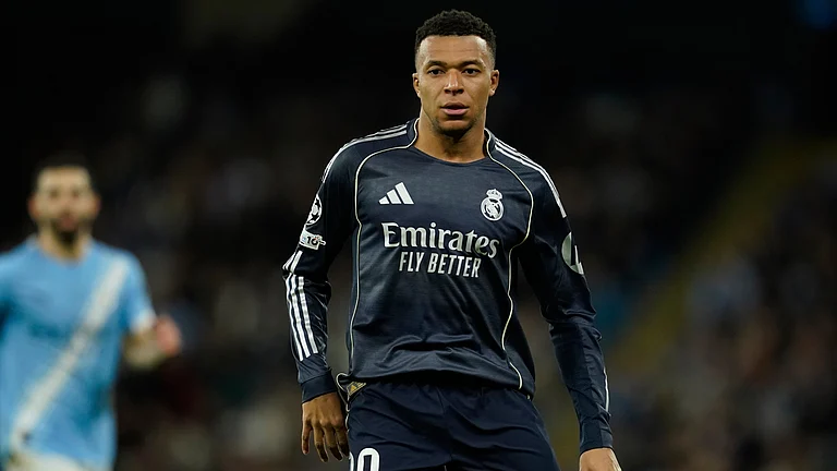 Real Madrid's Kylian Mbappe plays during the Champions League round of 16 second leg soccer match between Manchester City and Real Madrid in Manchester, Tuesday, March 17, 2026. - | Photo: AP/Dave Thompson