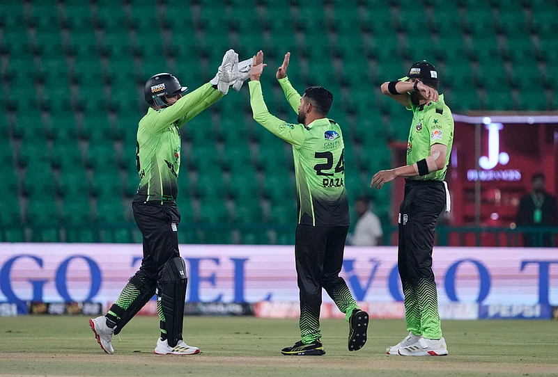 Lahore Qalandars Vs Hyderabad Kingsmen PSL 2026 photos-Sikandar Raza