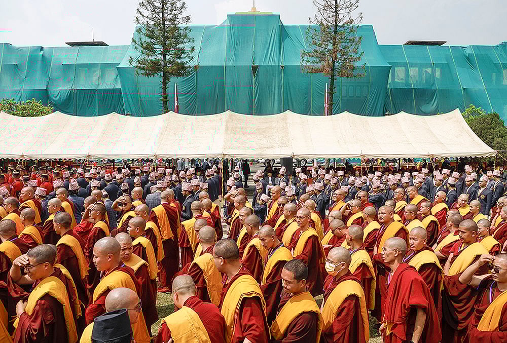 Buddhist monks during Balendra Shahs swearing-in ceremony
