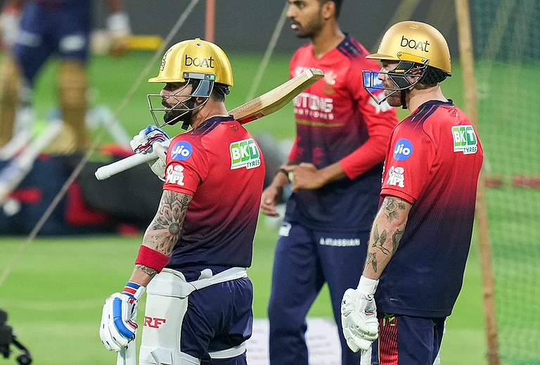 Royal Challengers Bengaluru’s Virat Kohli, left, and Phil Salt, right, during a practice session ahead of the Indian Premier League (IPL) 2026 cricket match against Sunrisers Hyderabad, at M. Chinnaswamy Stadium in Bengaluru. - | Photo: PTI/Shailendra Bhojak