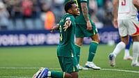 Bolivia 2-1 Suriname, World Cup Play‑offs: Paniagua, Terceros Inspire Comeback Win | Photo: AP/Fernando Llano : Bolivia's Diego Medina celebrates at the end of a World Cup playoff semifinal soccer match between Bolivia and Suriname in Monterrey, Mexico, Thursday, March 26, 2026.