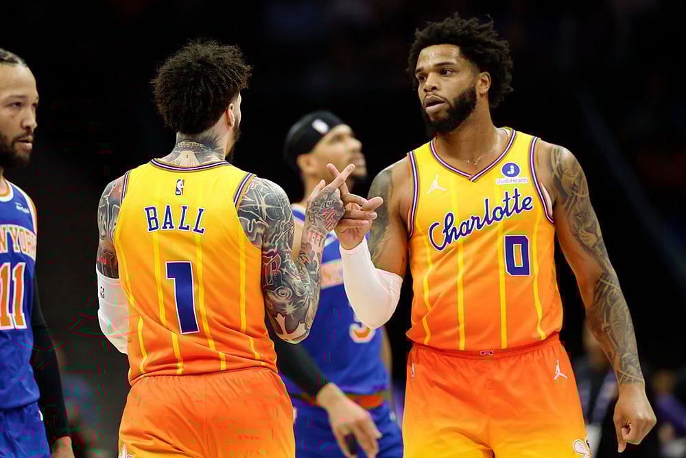 NBA Basketball Game: New York Knicks vs Charlotte Hornets