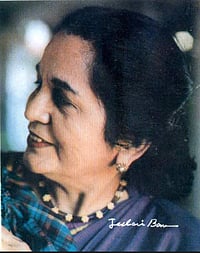 Raza Naeem : Jeelani Bano’s name is important in the history of Urdu fiction with reference to female artists from several angles. 