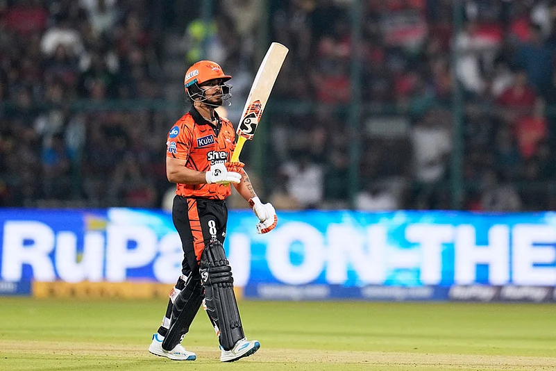 IPL 2026 Ishan Kishan celebrates his fifty runs