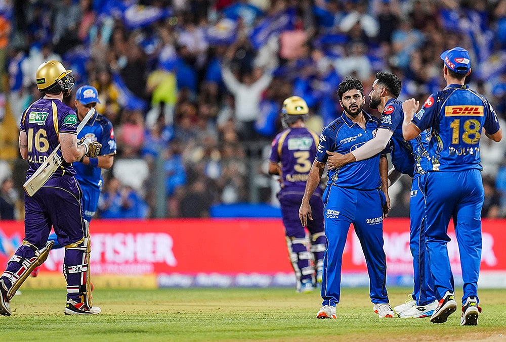 Mumbai Indians vs Kolkata Knight Riders Match 2 photo gallery-Shardul Thakur