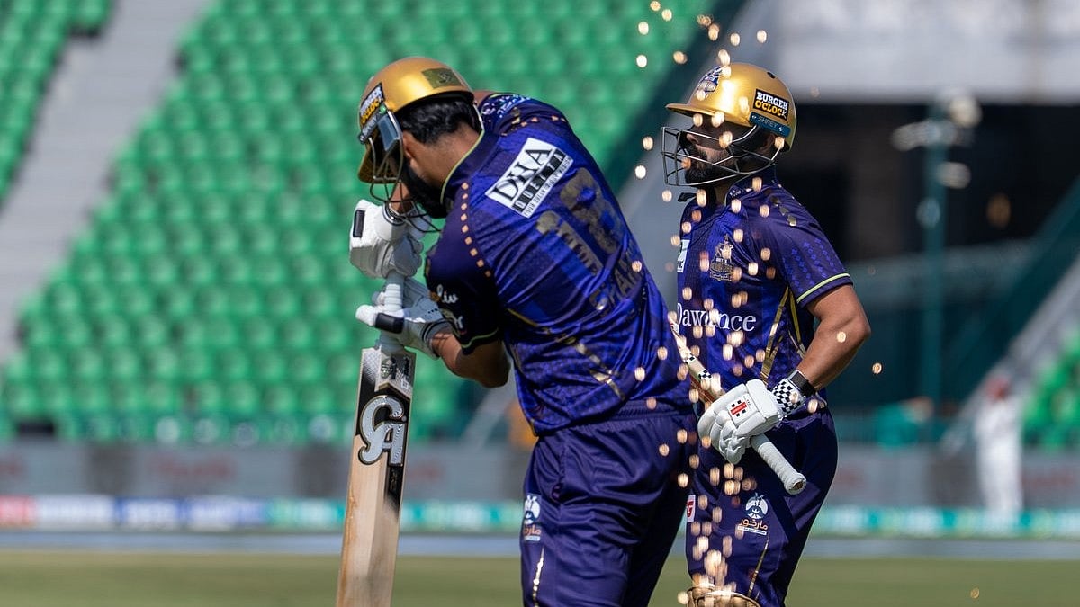 Quetta Gladiators openers in action against Hyderabad Kingsmen in PSL 2026 match at Lahore.  - thepslt20/x