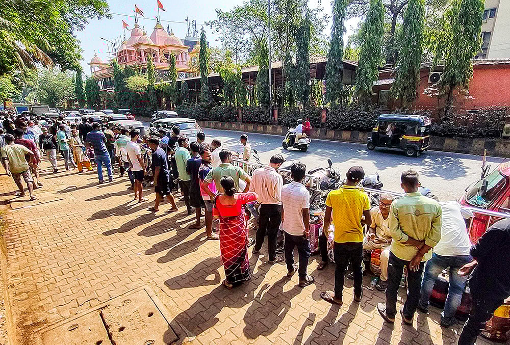 West Asian conflict: LPG cylinder supply crunch in Navi Mumbai 