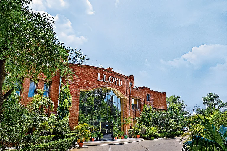 Llyod Law College, Greater Noida, Uttar Pradesh - null