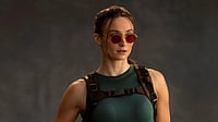 Sophie Turner Injury Halts Tomb Raider Shoot: Amazon MGM Issues Update Instagram : Sophie Turner injury halts Tomb Raider shoot