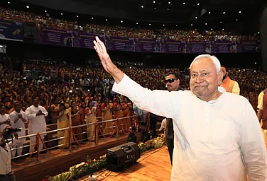 End Of An Era: After Over Two Decades, Bihar CM Nitish Kumar Steps Down From Legislative Council