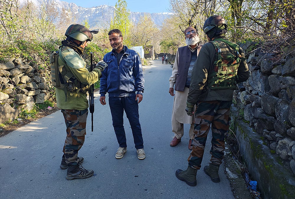 Terrorist killed in night-long encounter: J-K