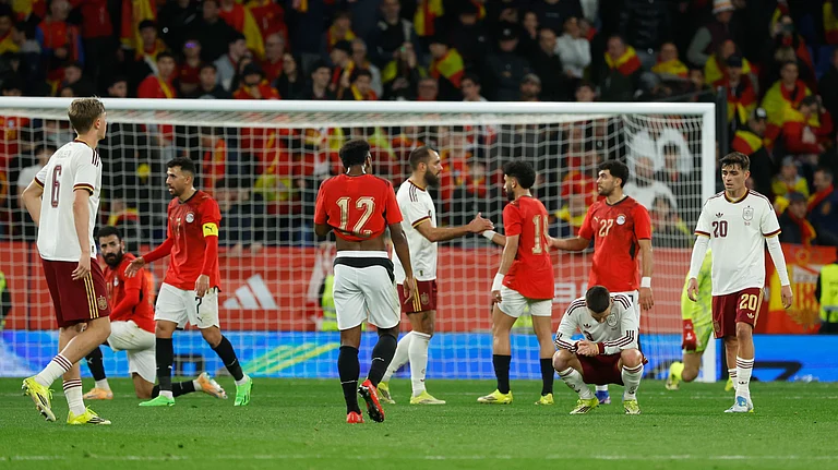 Spain's and Egypt players react at the end of the international friendly soccer match between Spain and Egypt in Barcelona, Spain, Tuesday, March 31, 2026. - | Photo: AP/Joan Monfort