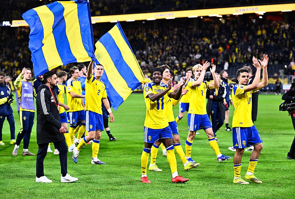 Sweden vs Poland World Cup 2026 qualification playofffinal-Sweden players and staff celebrate 