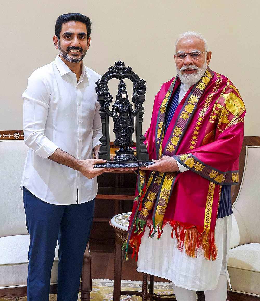 PM Modi meets Nara Lokesh