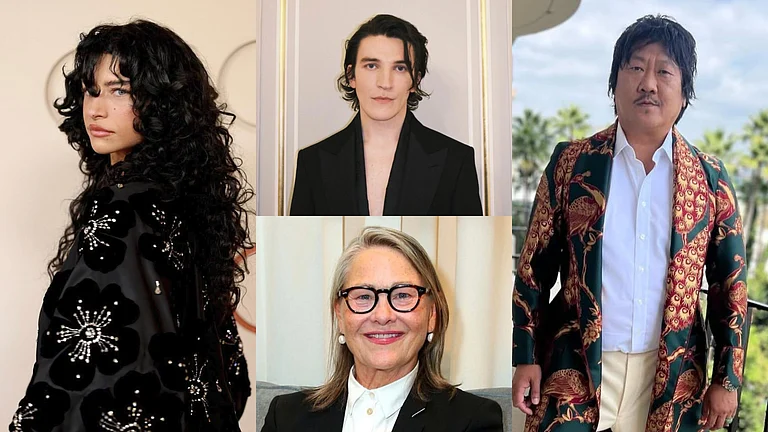 Odessa A’zion, Ewan Mitchell, Cherry Jones & Benedict Wong in Fonda - Instagram