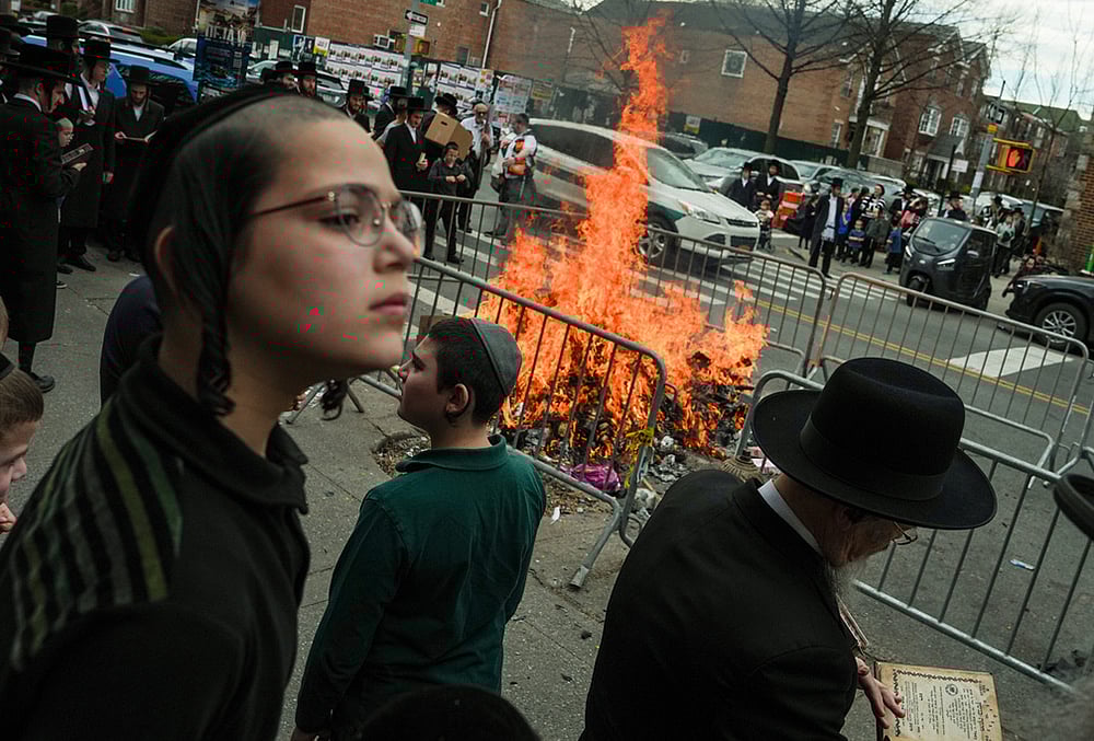 Jewish ritual Passover in New York