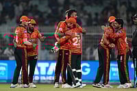 Photo: AP/Bikas Das : Sunrisers Hyderabad's players celebrates after winning the Indian Premier League match aganist Kolkata Knight Riders in Kolkata, India.