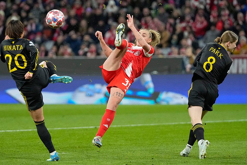 Womens Champions League Soccer Match: Bayern Munich vs Manchester United