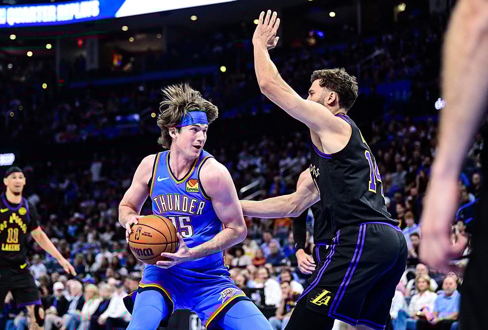 Oklahoma City Thunders Vs Los Angeles Lakers nba basketball-Branden Carlson