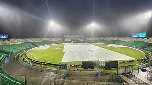 thepslt20/X : Gaddafi Stadium in Lahore under covers during Lahore Qalandars vs Multan Sultans PSL 2026 match.