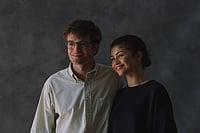 The Drama Review: Zendaya And Robert Pattinson's Dark Comedy Never Earns Its Wild, Reckless Pivot A24 : Still